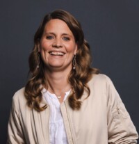 Wietske van Ierssel, kwartiermaker en fondsmanager regio Wijdemeren. regiowijdemeren@stadsfondshilversum.nl